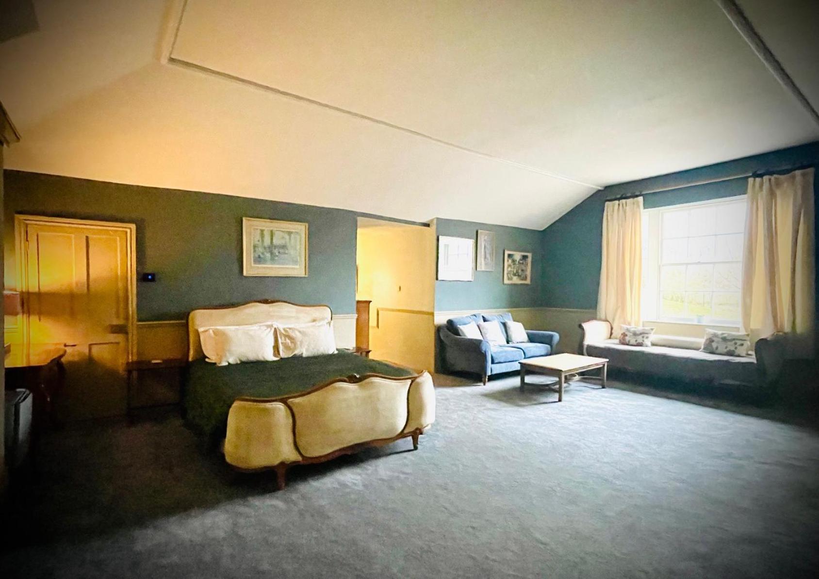 Llanerchydol Hall Suites Welshpool Eksteriør bilde