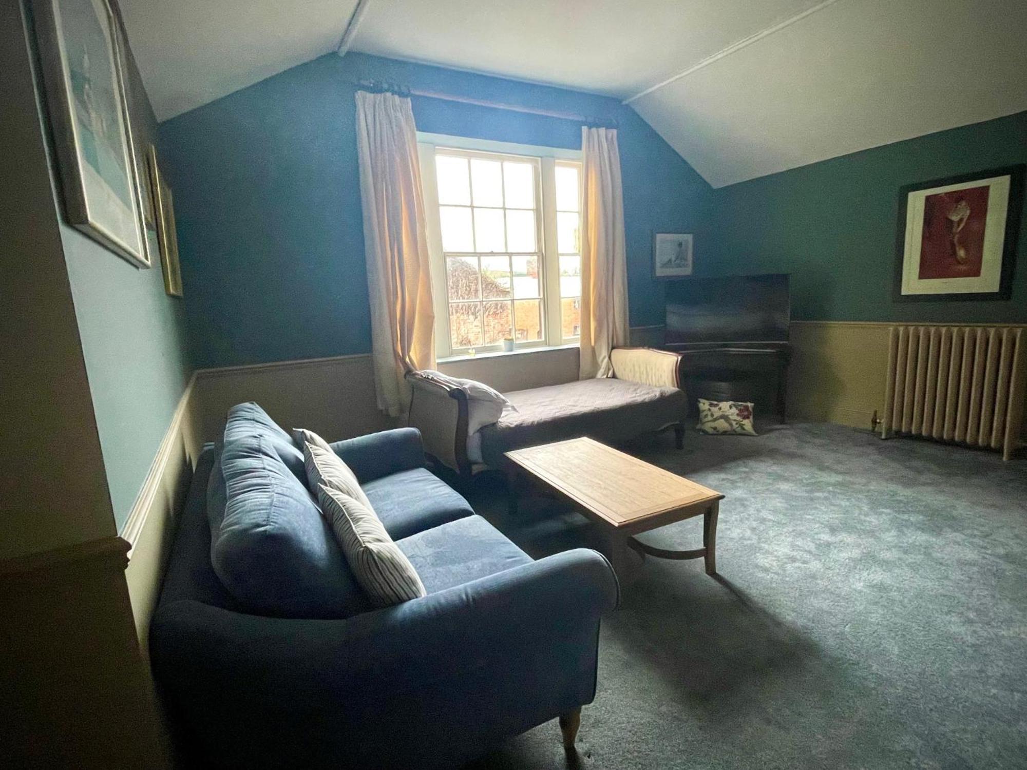 Llanerchydol Hall Suites Welshpool Eksteriør bilde