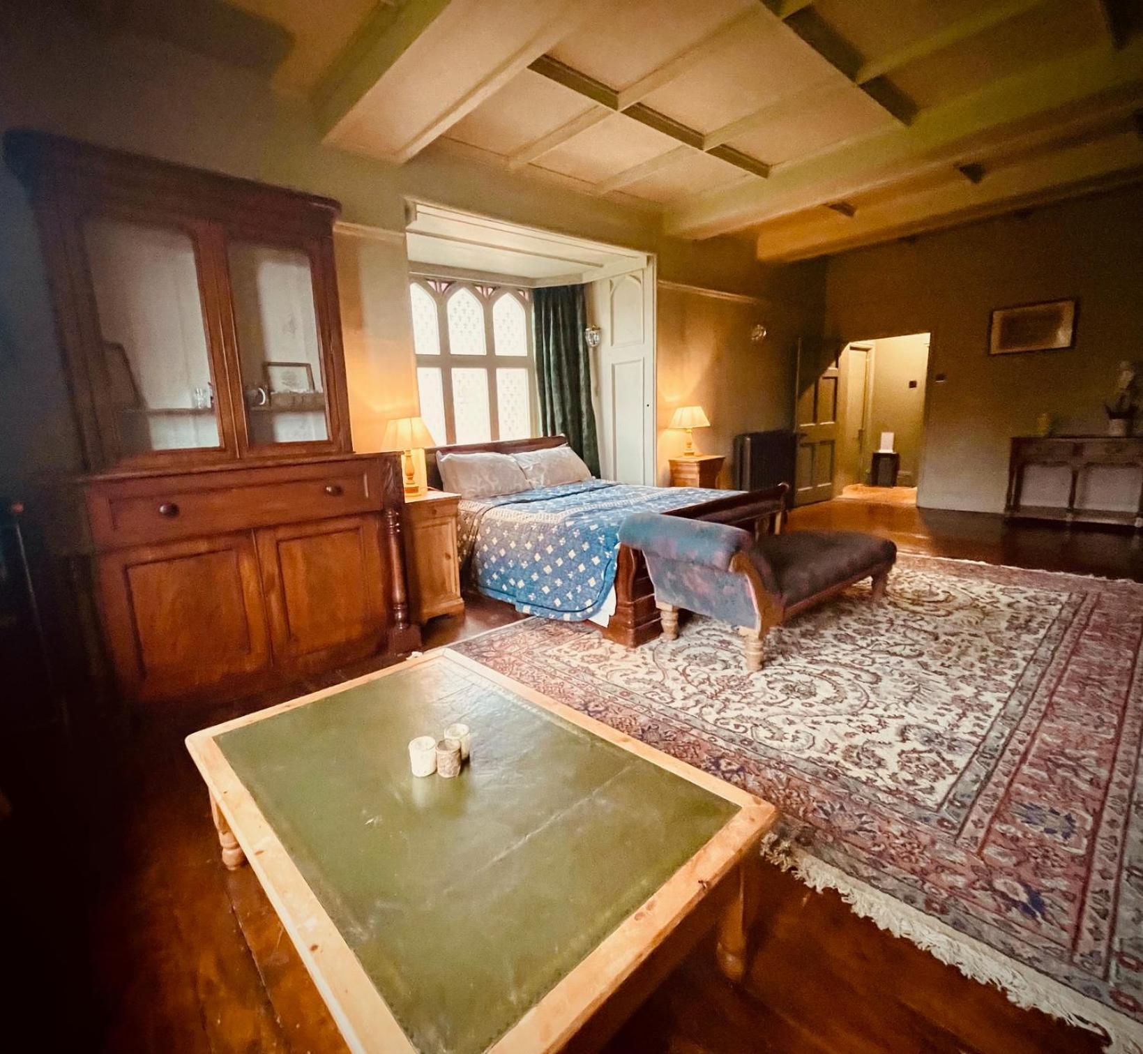 Llanerchydol Hall Suites Welshpool Eksteriør bilde